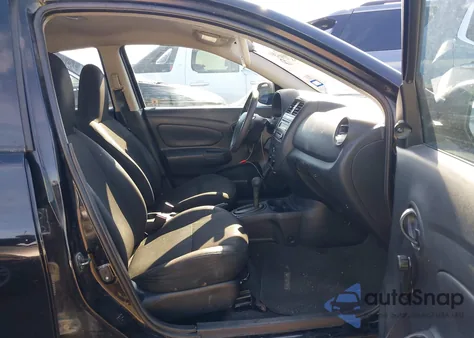 2015 Nissan Versa 1.6 S+ z USA, uszkodzony, nr VIN 3N1CN7AP4FL906072